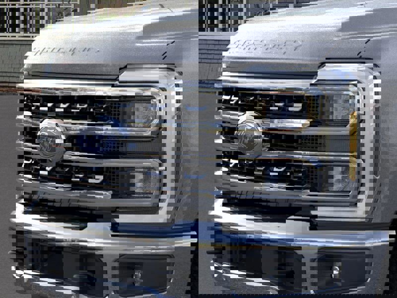 New 2025 Ford F350 Lariat w/ Lariat Ultimate Package image 39