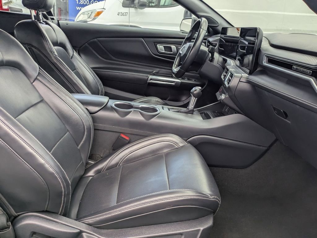 Used 2024 Ford Mustang Premium RWD image 31
