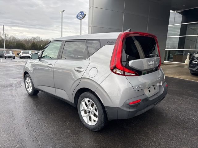 Used 2022 Kia Soul LX w/ Technology Package image 6