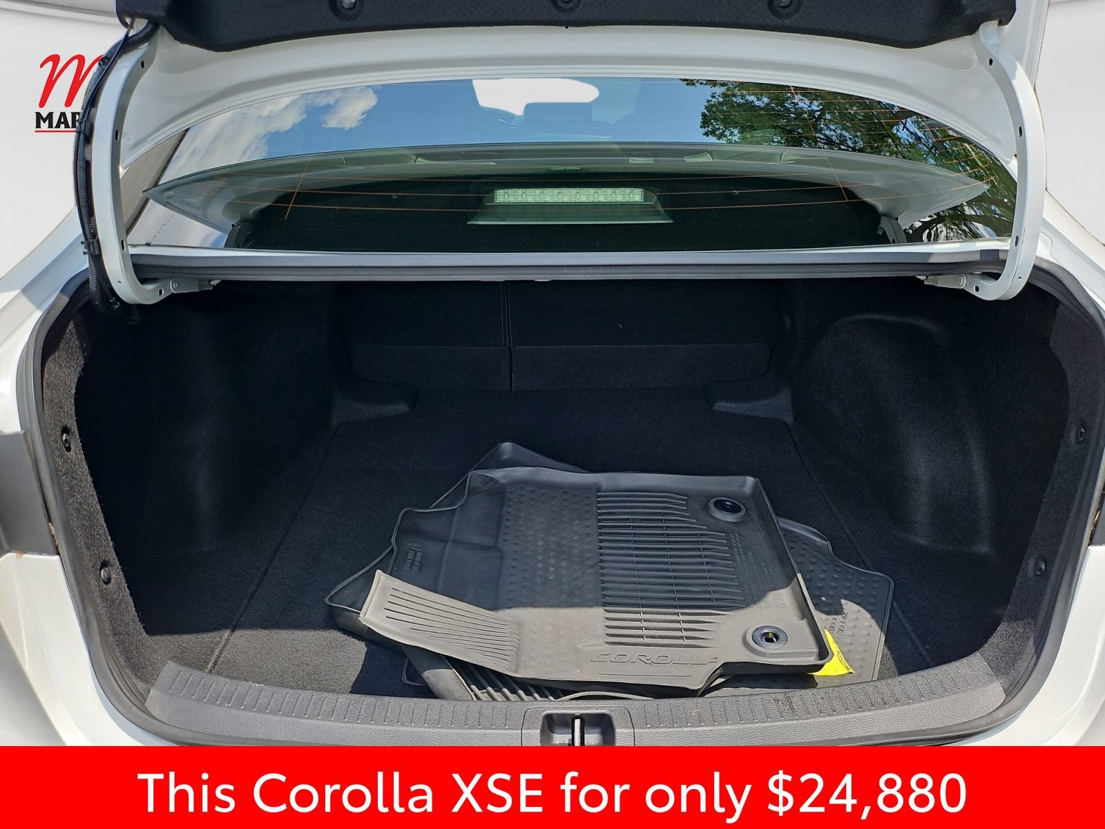 Used 2023 Toyota Corolla XSE FWD image 19