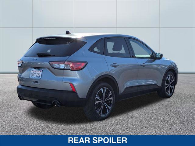 Certified 2022 Ford Escape SE w/ SE Sport Appearance Package image 5