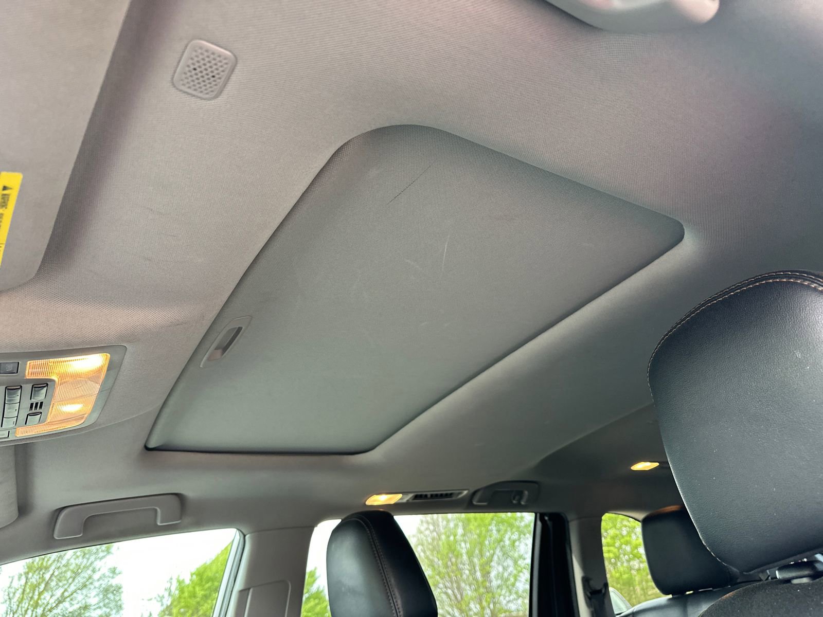Used 2019 Toyota Highlander XLE image 34