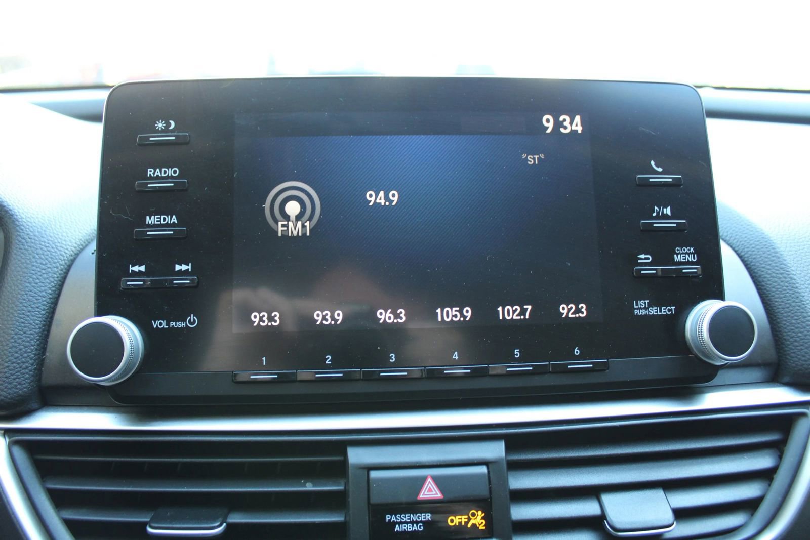 Used 2018 Honda Accord LX image 17