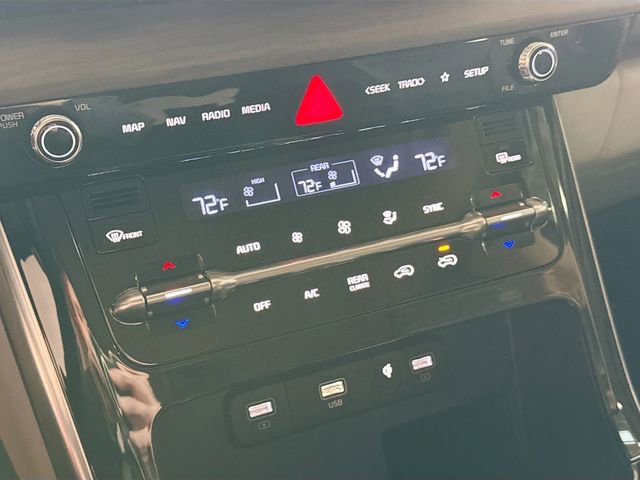 Used 2024 Kia Carnival SX image 17