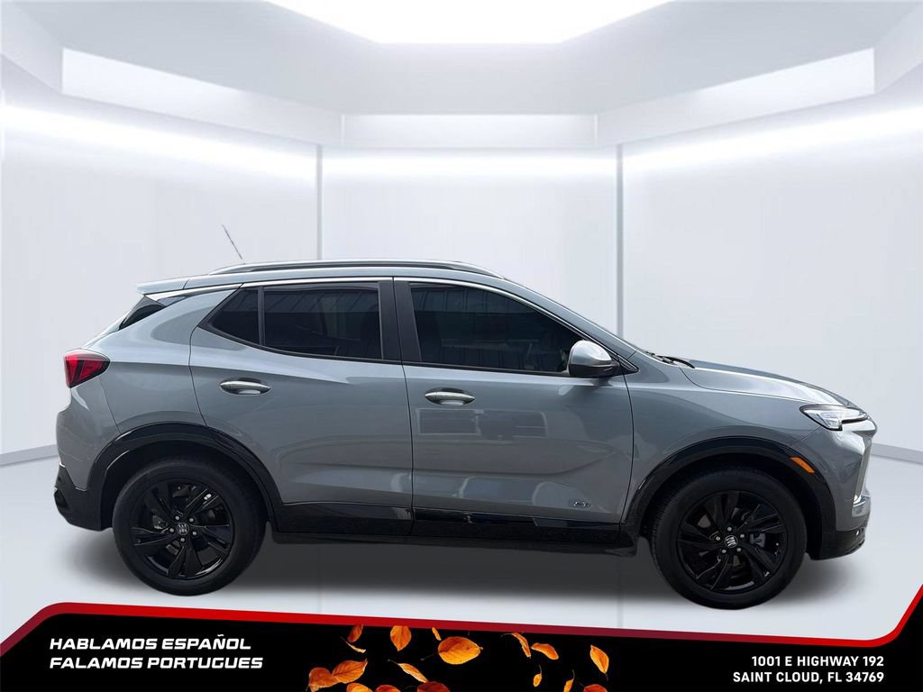 Used 2025 Buick Encore GX Sport Touring w/ Advanced Technology Package FWD image 6