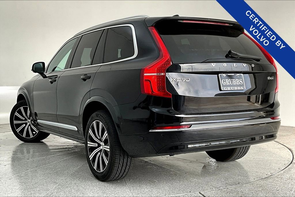 Used 2023 Volvo XC90 B6 Plus image 16