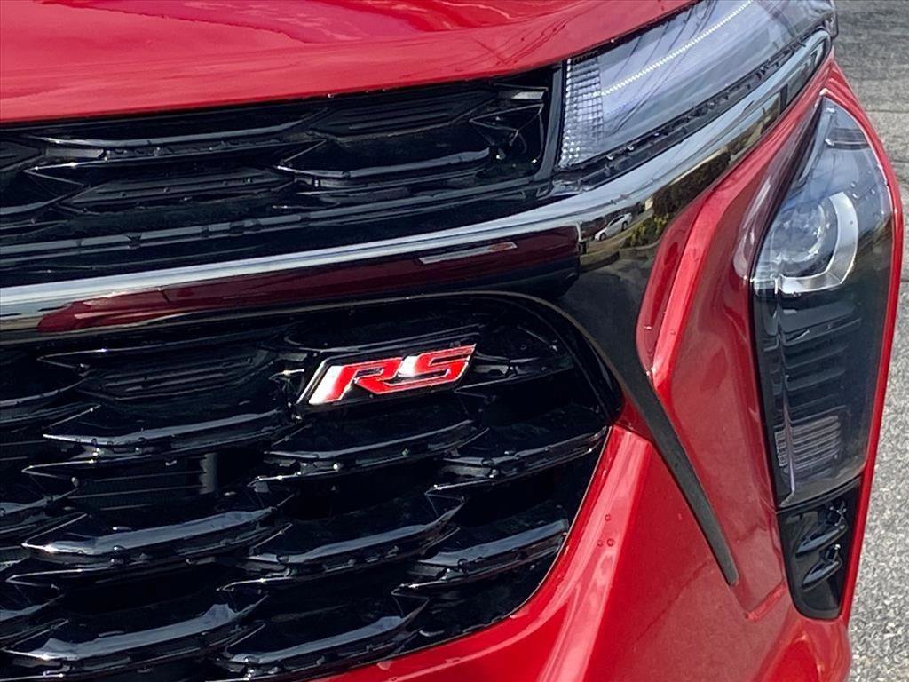 New 2026 Chevrolet Trax RS w/ Driver Confidence Package image 6