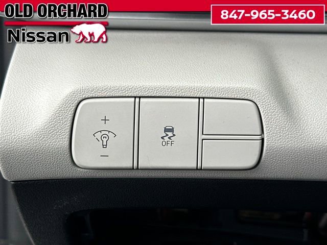 Used 2025 Hyundai Elantra Limited FWD image 10