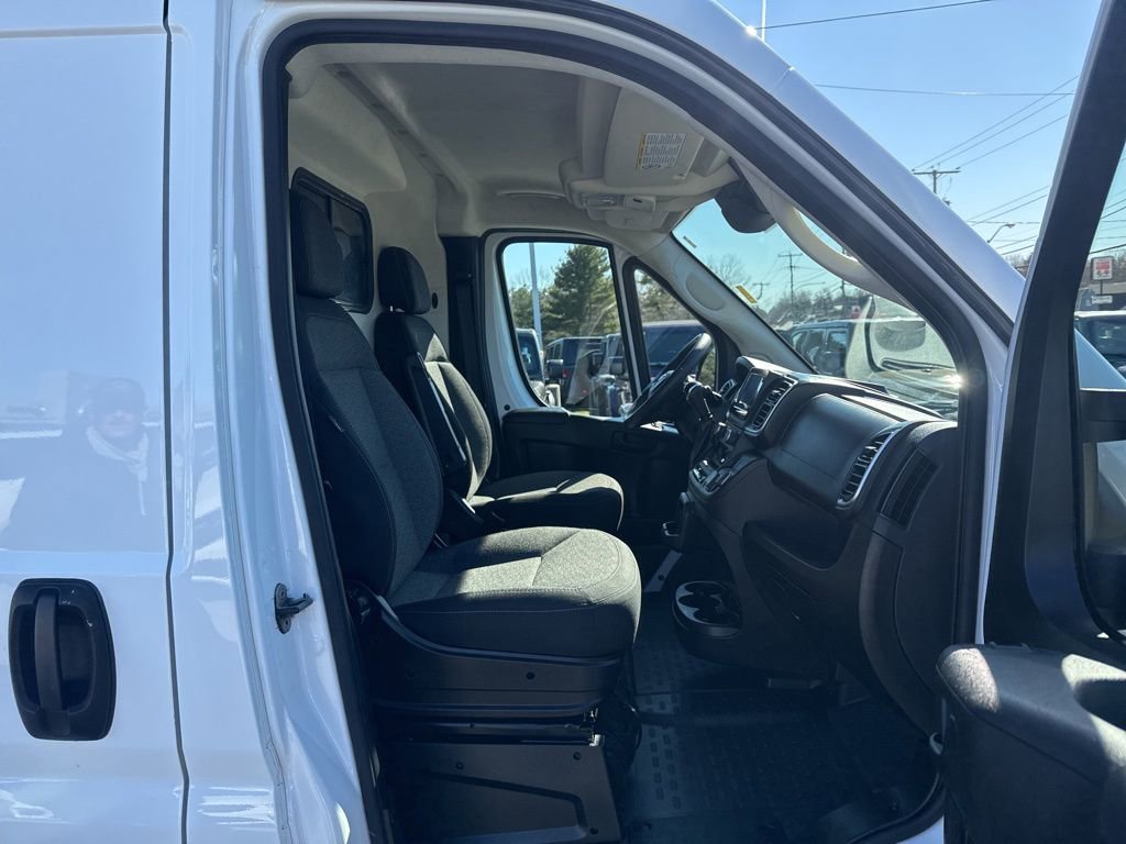 Used 2024 RAM ProMaster 2500 w/ Quick Order Package 22G SLT image 21