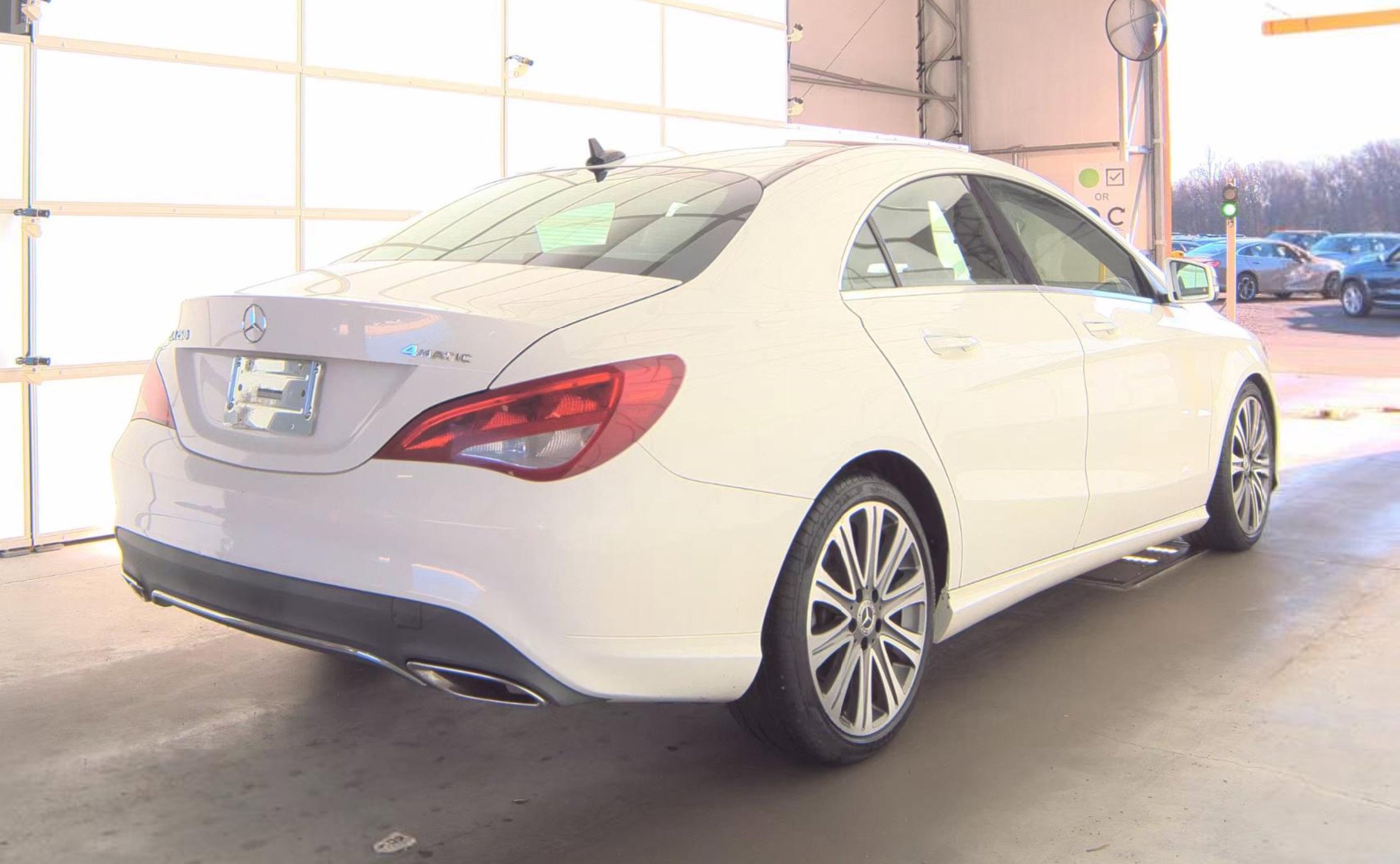 Used 2018 Mercedes-Benz CLA 250 4MATIC image 5