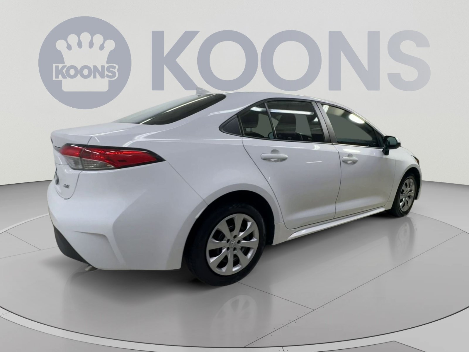 Used 2023 Toyota Corolla LE FWD image 11