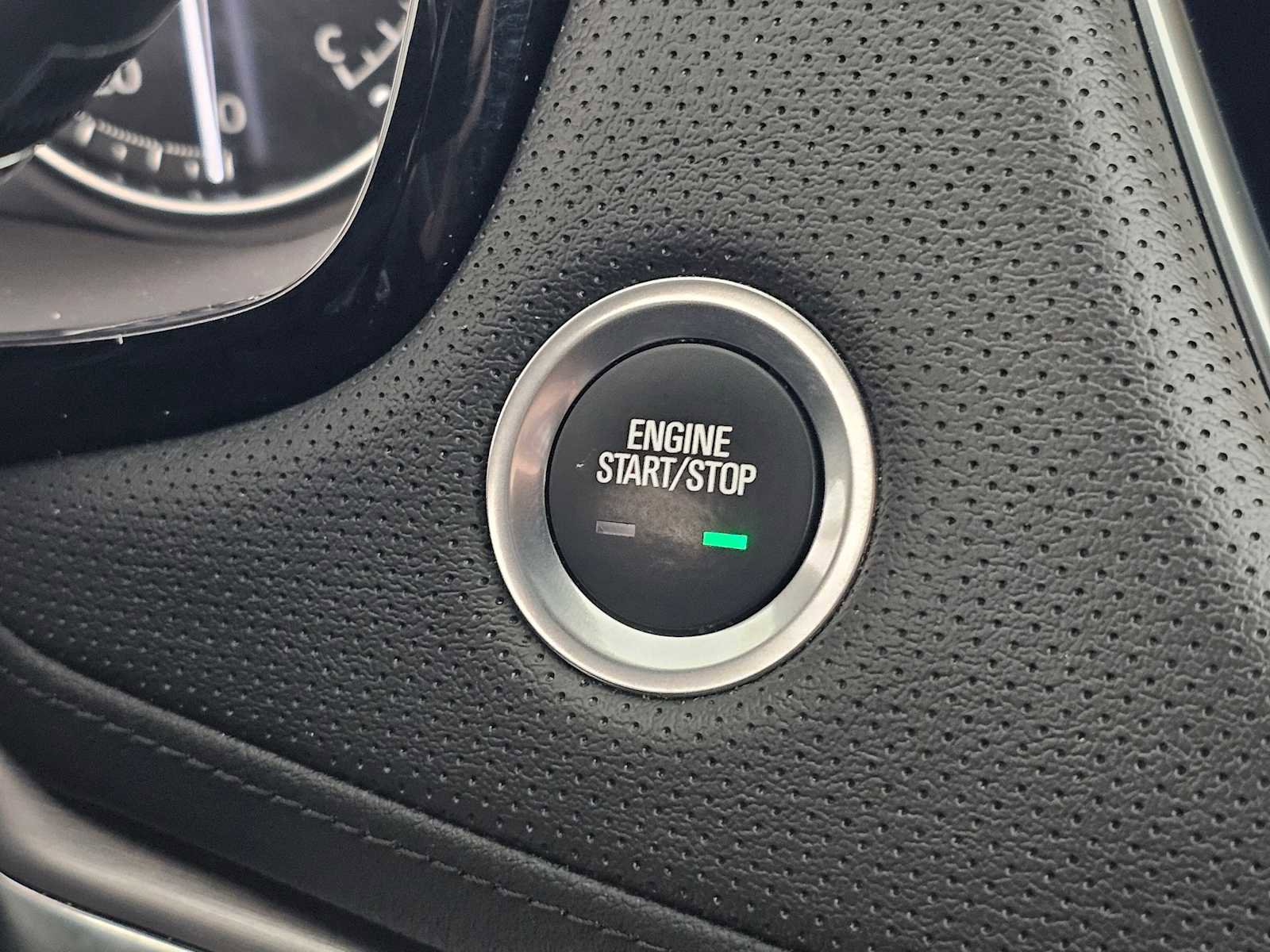 Used 2023 Cadillac XT5 Luxury image 29