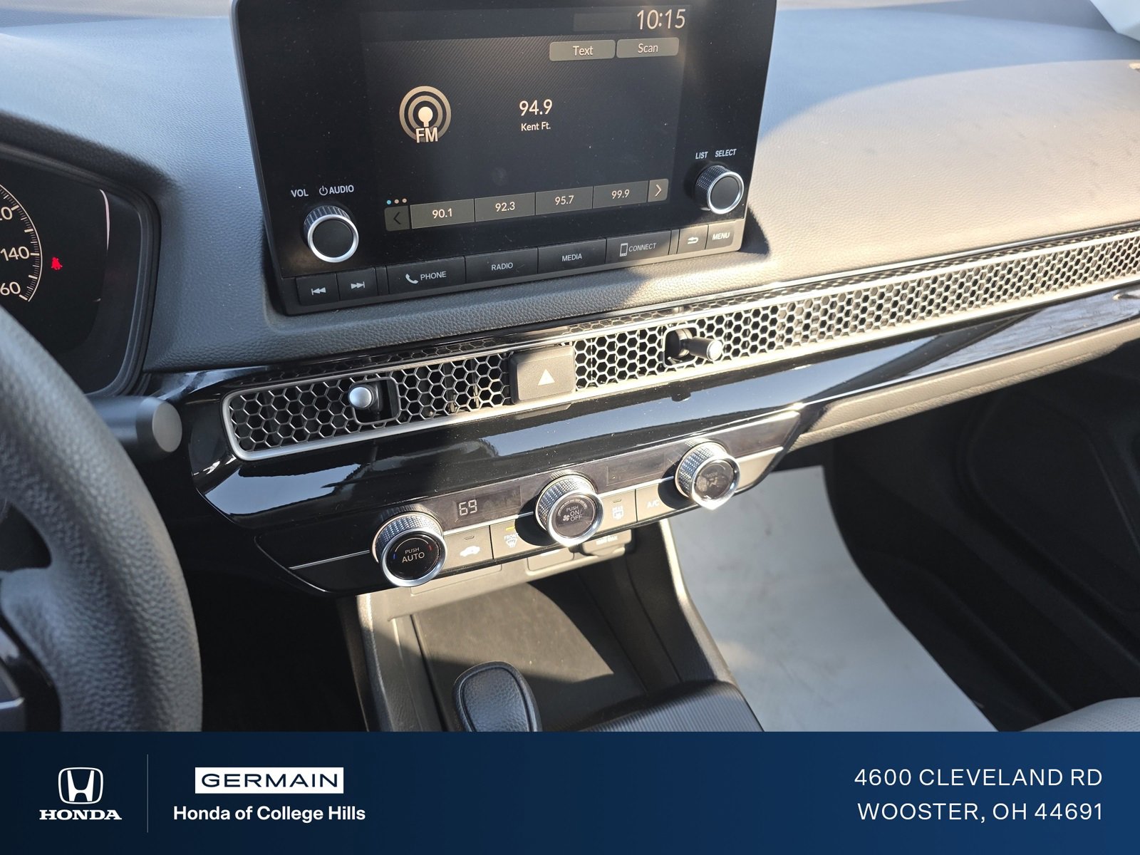 Certified 2023 Honda Civic LX image 24