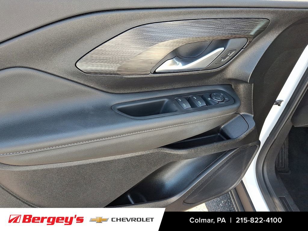 Certified 2024 GMC Terrain SLE AWD/4WD image 15