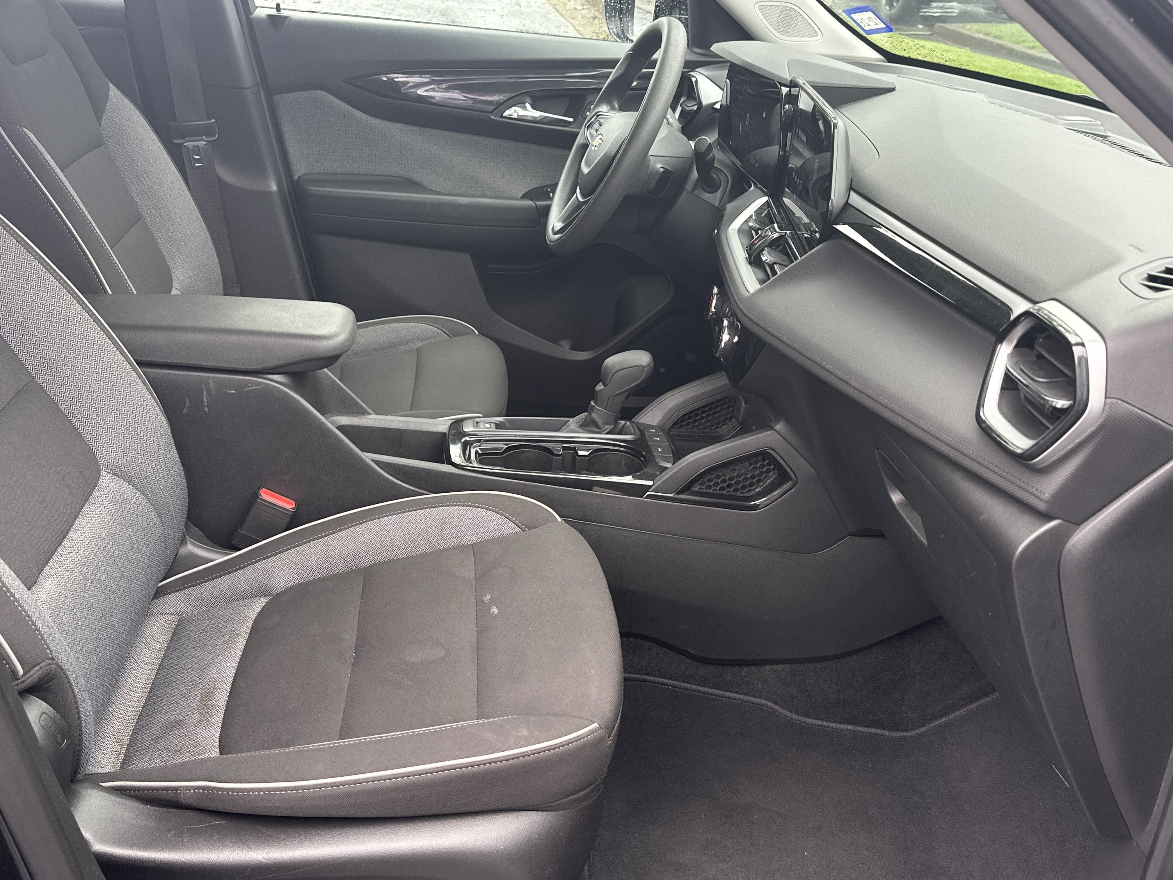 Certified 2025 Chevrolet TrailBlazer LT FWD image 13