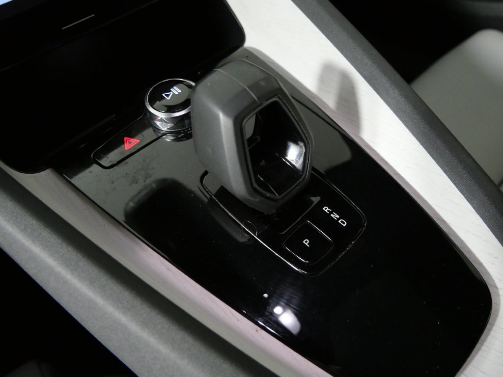 Used 2023 Polestar Polestar 2 w/ Pilot Pack AWD/4WD image 22
