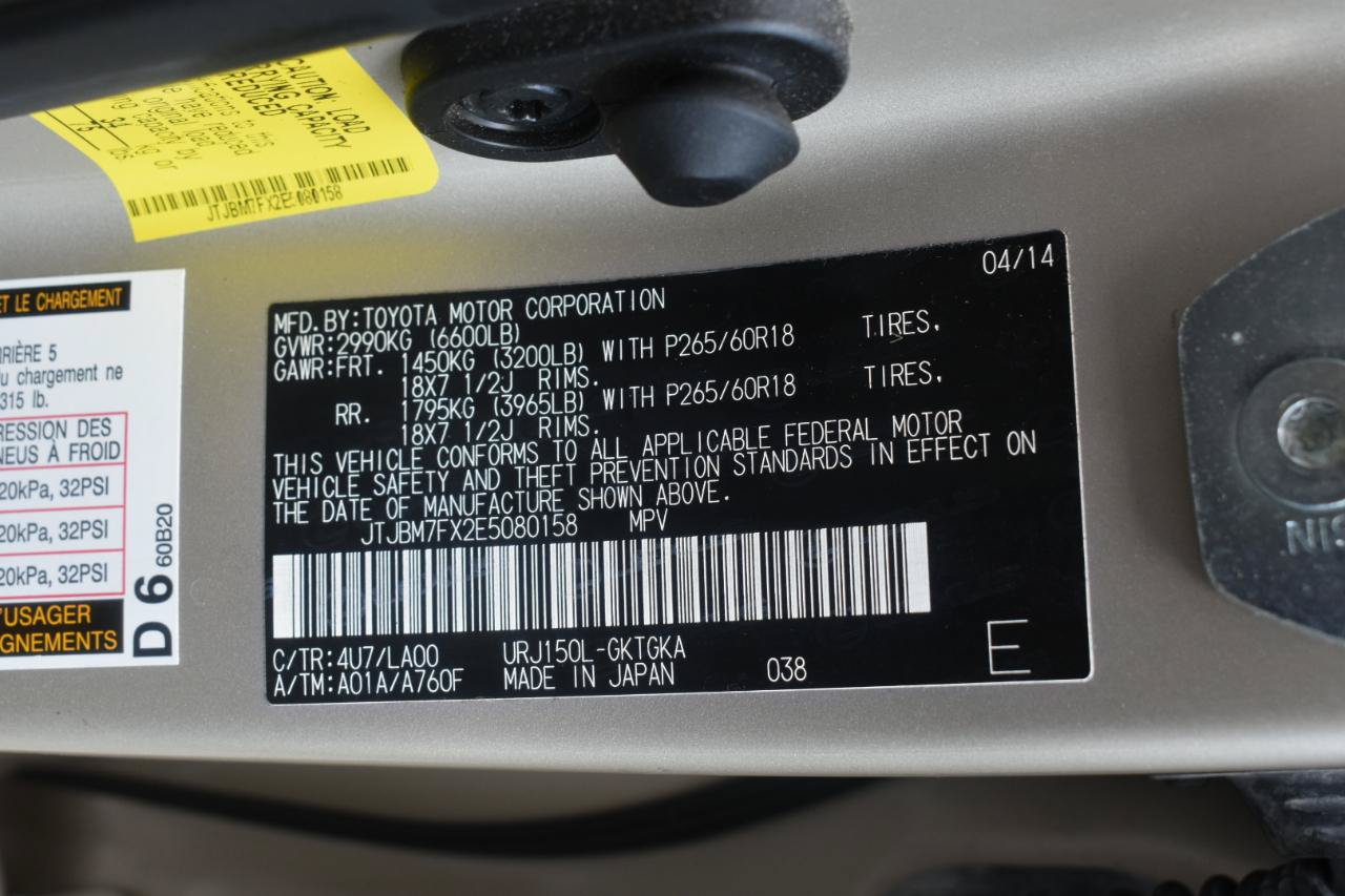 Used 2014 Lexus GX 460 w/ Premium Package AWD/4WD image 32