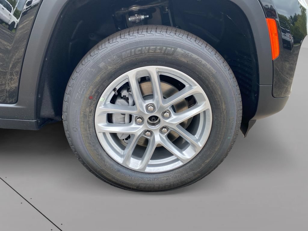 New 2026 Jeep Grand Cherokee Laredo X AWD/4WD image 9