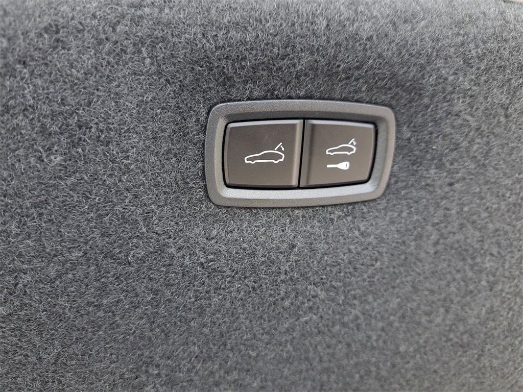 New 2026 Audi RS e-tron GT Base image 31