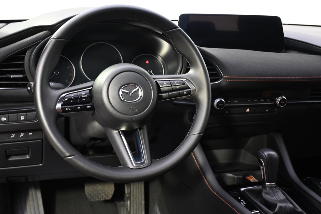 Certified 2025 MAZDA MAZDA3 Carbon image 12