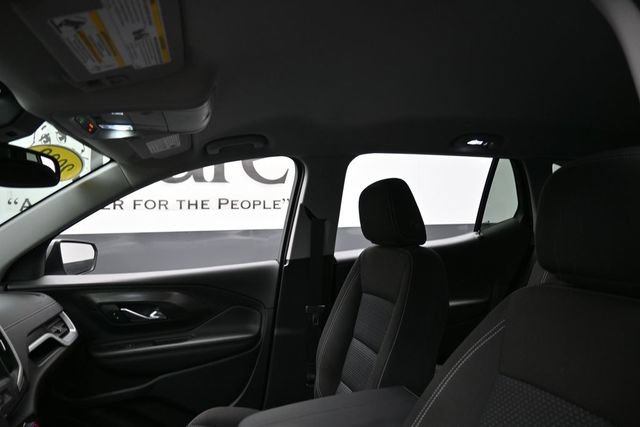 Used 2023 GMC Terrain SLE w/ Driver Convenience Package FWD image 18