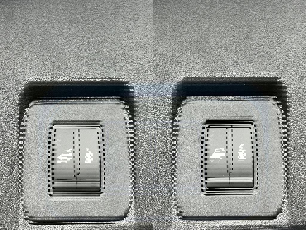 New 2026 Nissan Rogue Rock Creek image 34