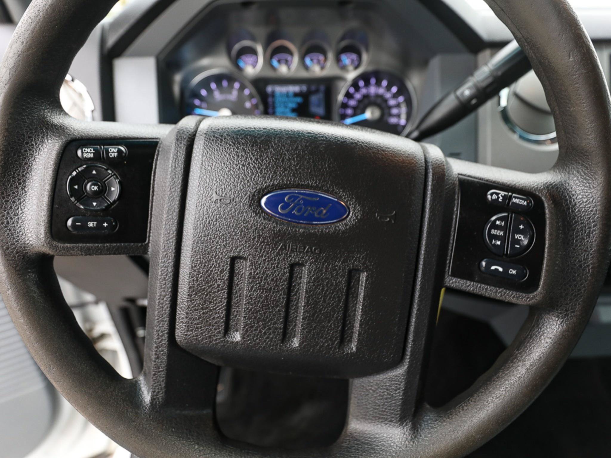 Used 2014 Ford F350 XLT w/ XLT Premium Package AWD/4WD image 15