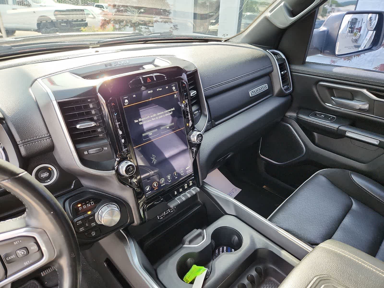 Used 2021 RAM 1500 Laramie w/ Sport Appearance Package AWD/4WD image 10