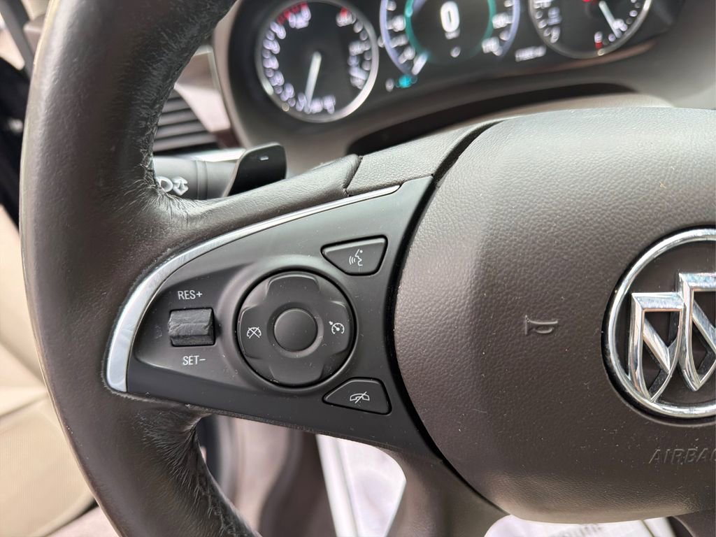 Used 2017 Buick LaCrosse Preferred image 25