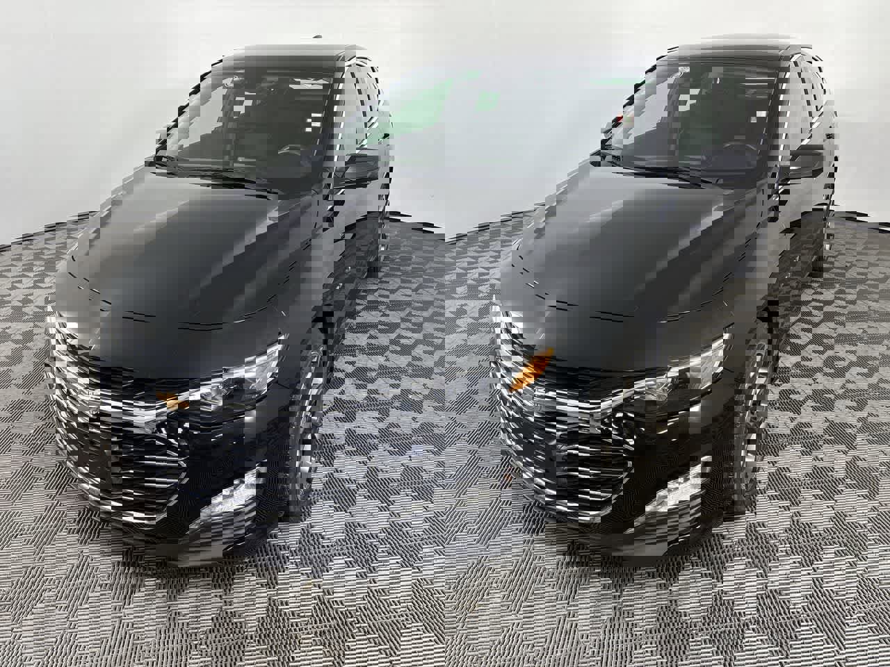 Used 2024 Chevrolet Malibu LT image 4