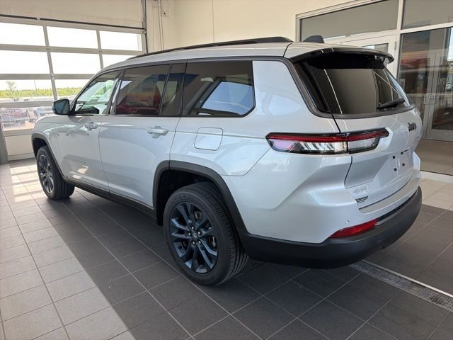 New 2026 Jeep Grand Cherokee L Limited AWD/4WD image 3