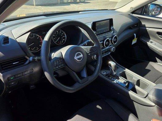 Used 2025 Nissan Sentra S image 3