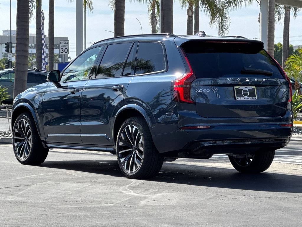 New 2026 Volvo XC90 T8 Ultra w/ Lounge Package AWD/4WD image 3