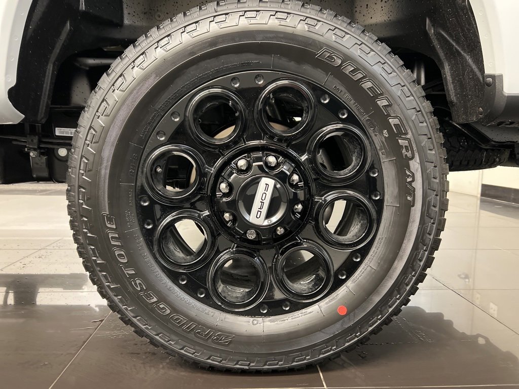New 2026 Ford F250 Lariat w/ Black Appearance Package image 7