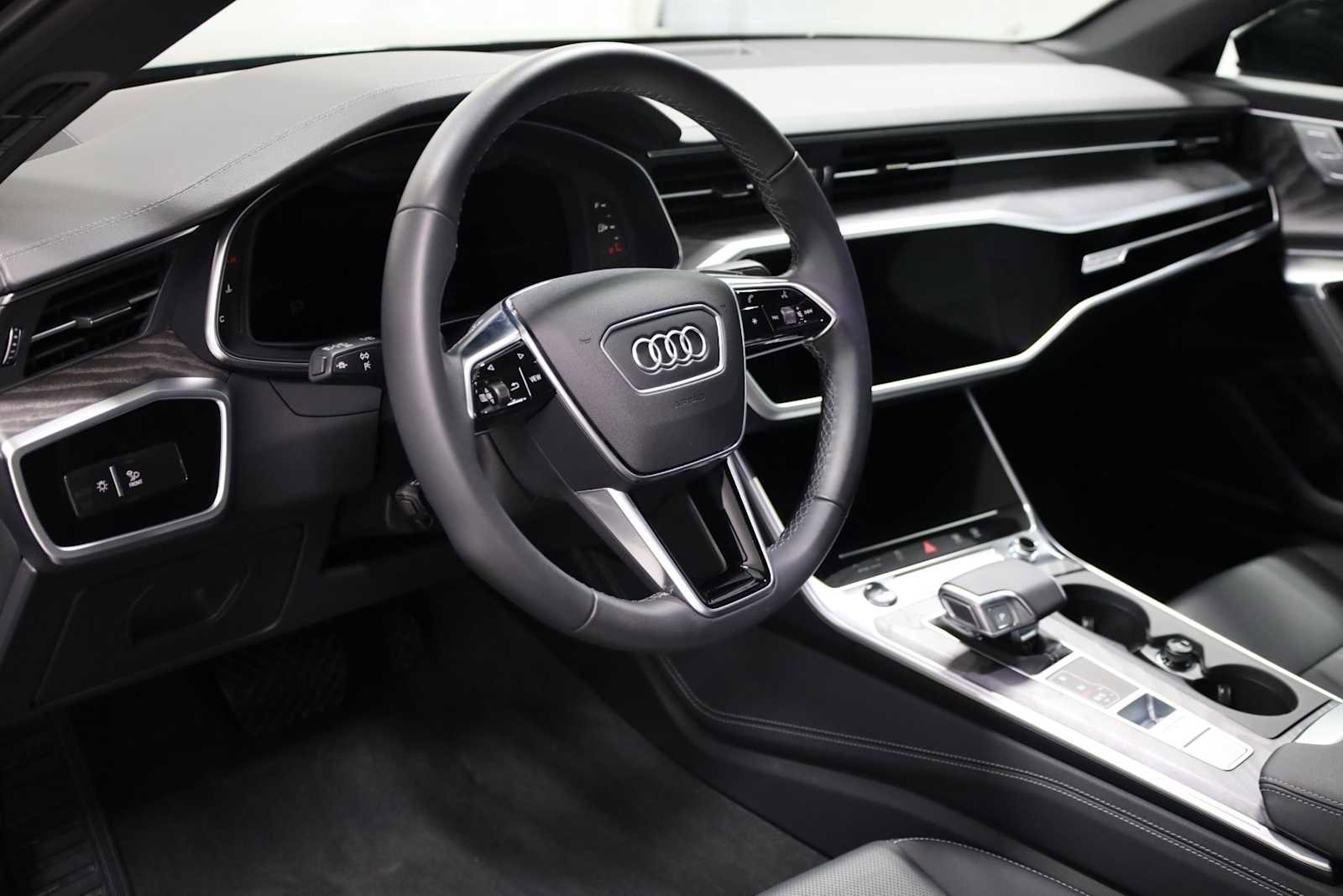 Certified 2025 Audi A6 Premium Plus image 4