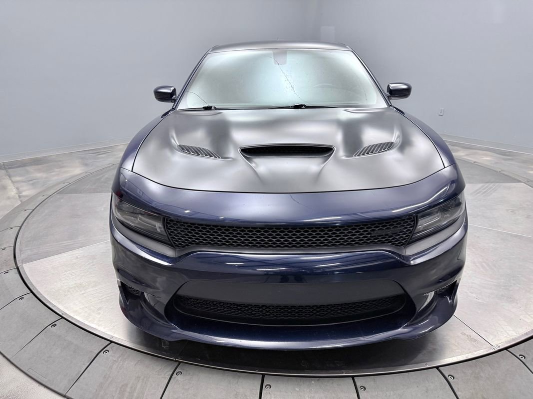 Used 2015 Dodge Charger SRT Hellcat w/ Harman/Kardon Audio Group image 2