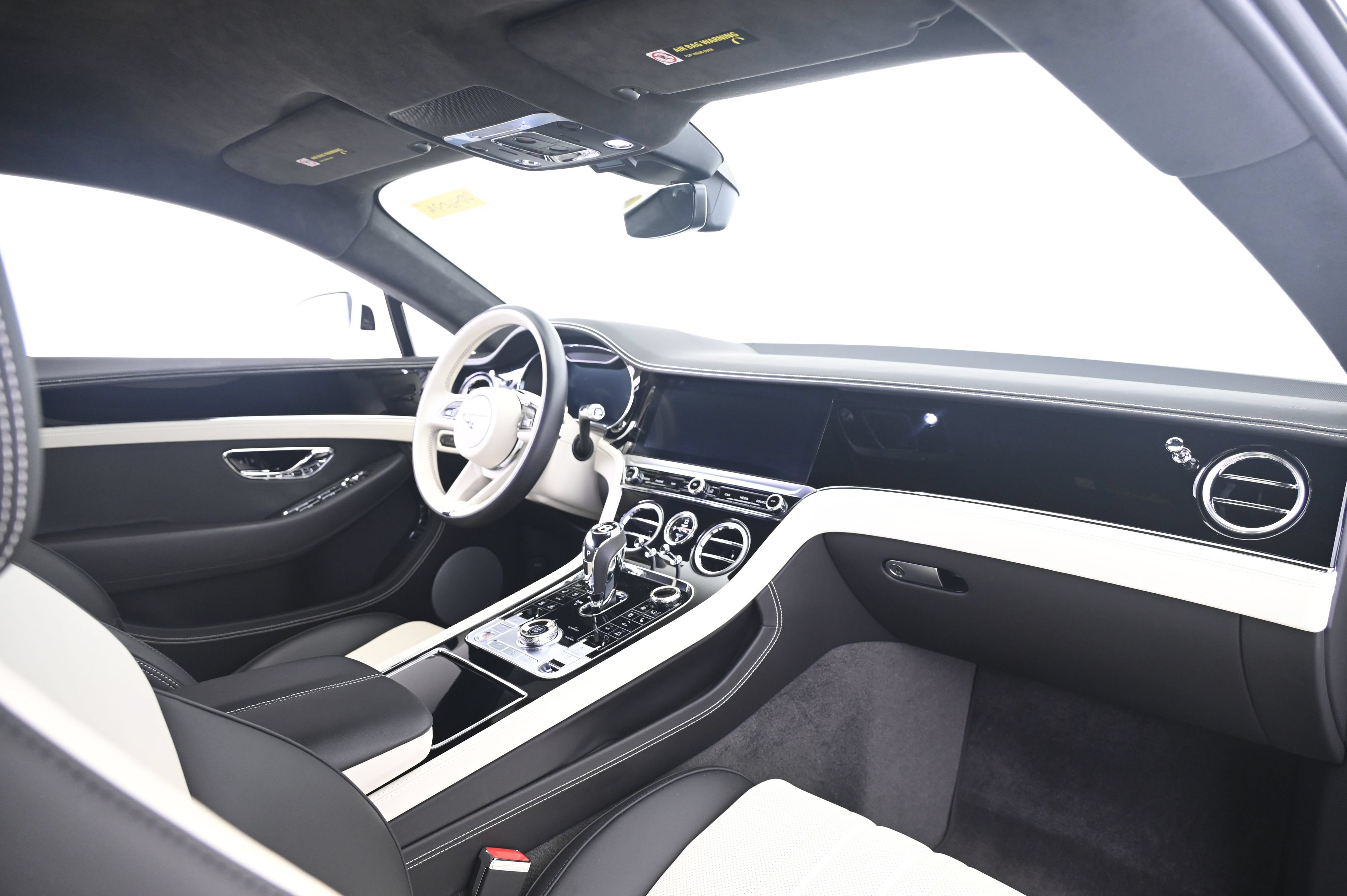 Used 2021 Bentley Continental GT AWD/4WD image 18