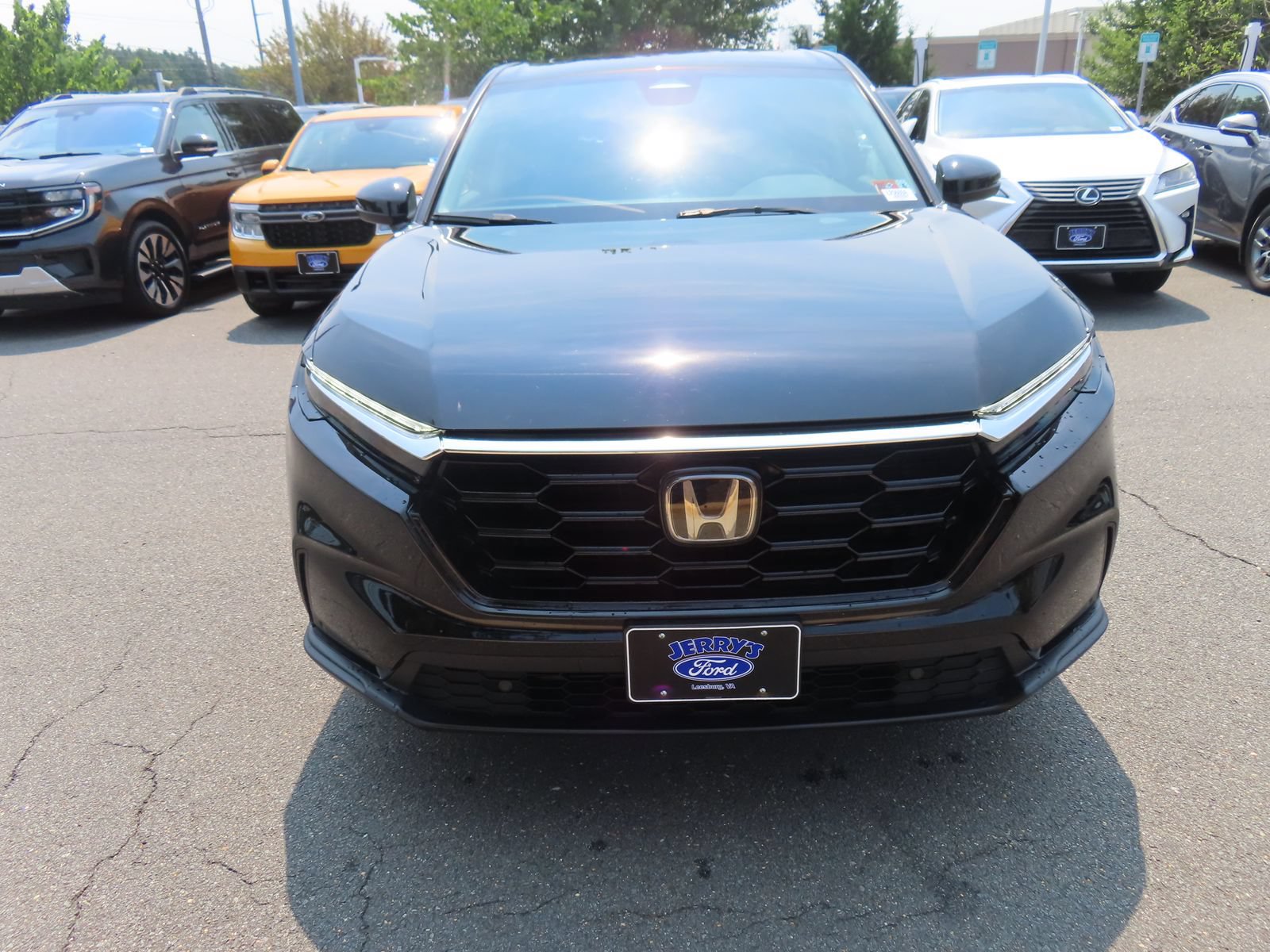 Used 2025 Honda CR-V EX-L image 2