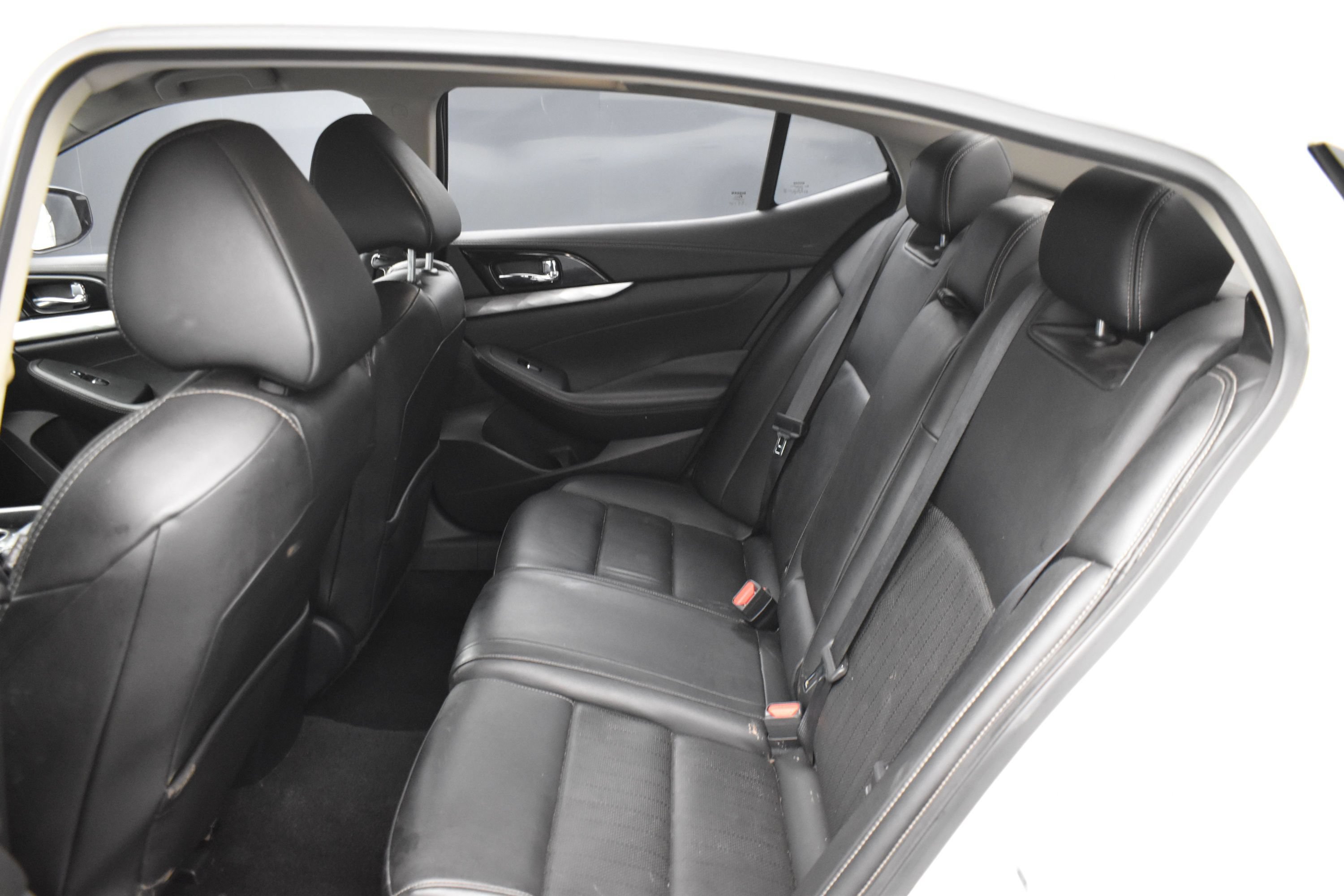 Used 2020 Nissan Maxima 3.5 SV w/ Floor Mat Group FWD image 13