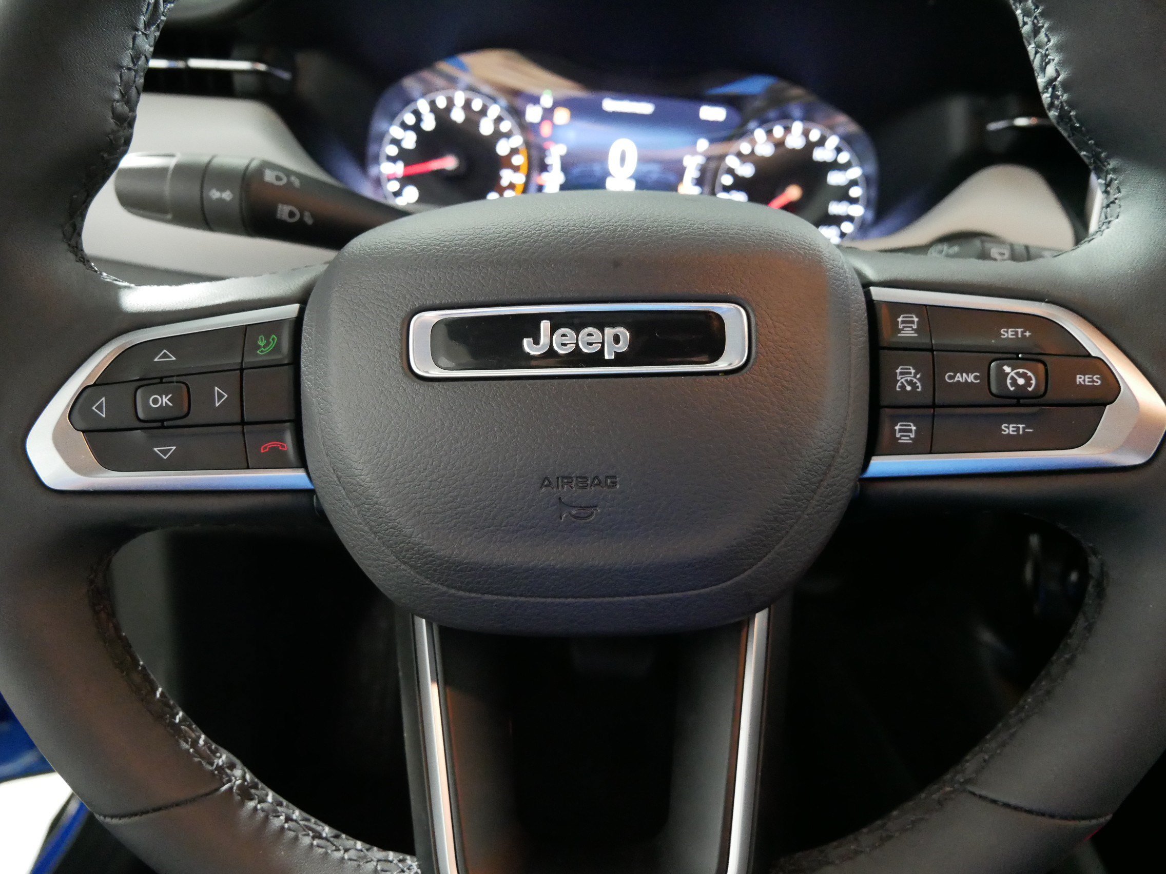 Used 2024 Jeep Compass Limited AWD/4WD image 25