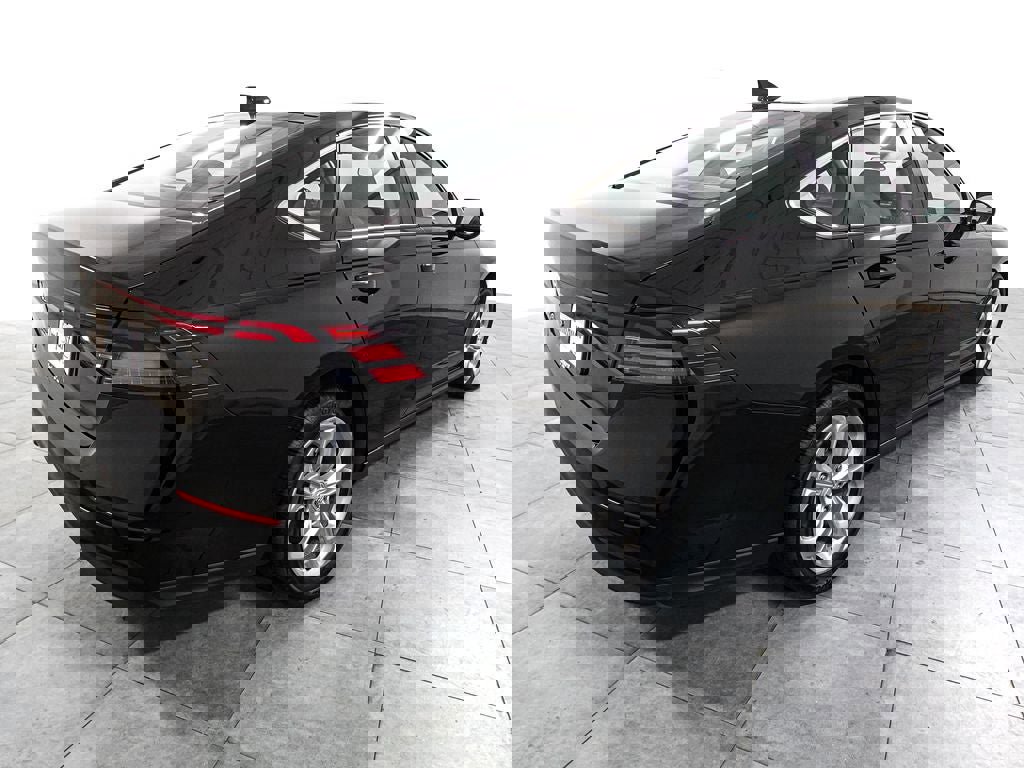 Used 2023 Honda Accord LX image 6