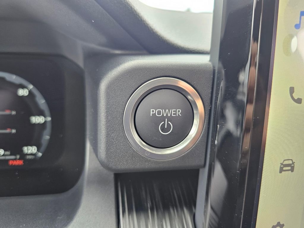 New 2026 Toyota 4Runner 4WD image 31