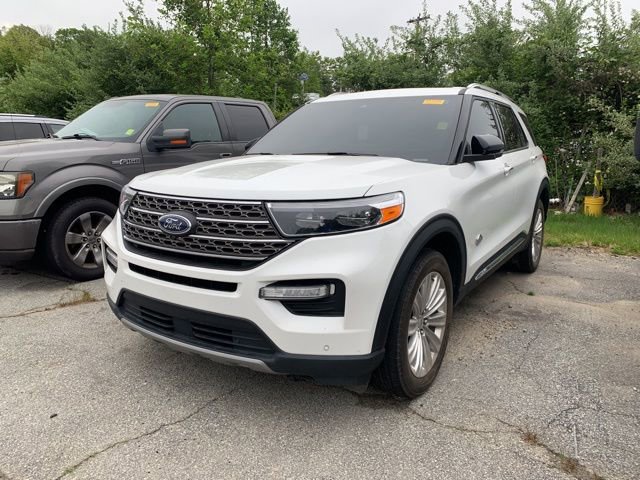 Used 2024 Ford Explorer King Ranch w/ Technology Package AWD/4WD image 4