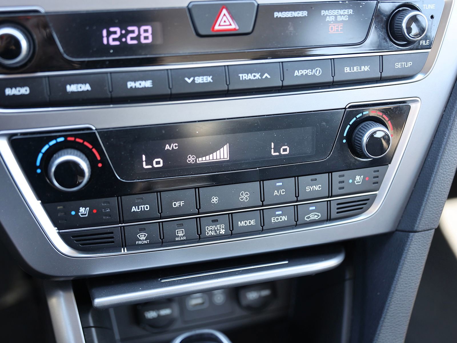 Used 2017 Hyundai Sonata Limited FWD image 26