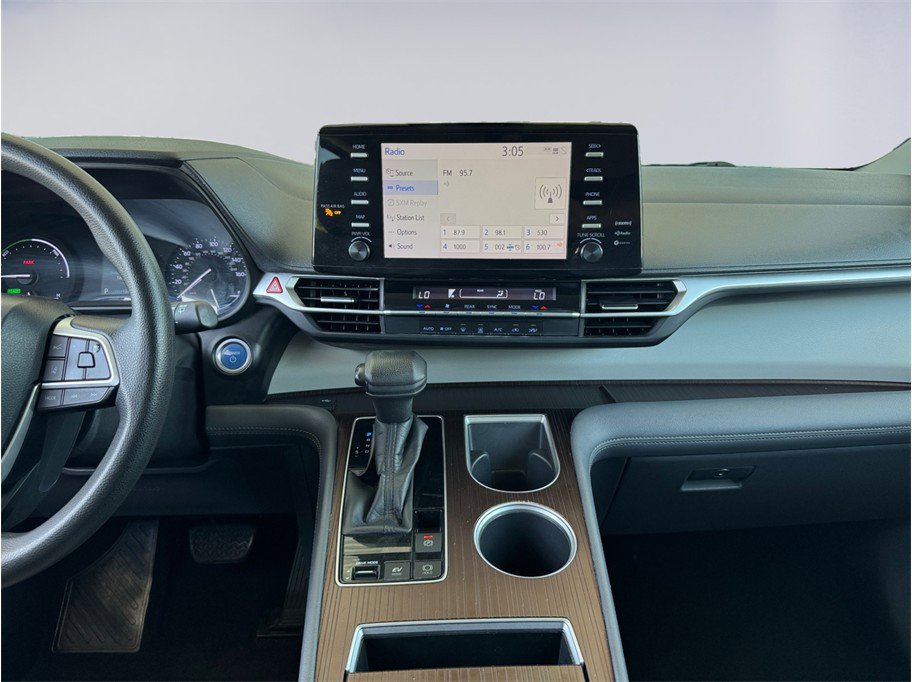 Used 2021 Toyota Sienna LE image 10