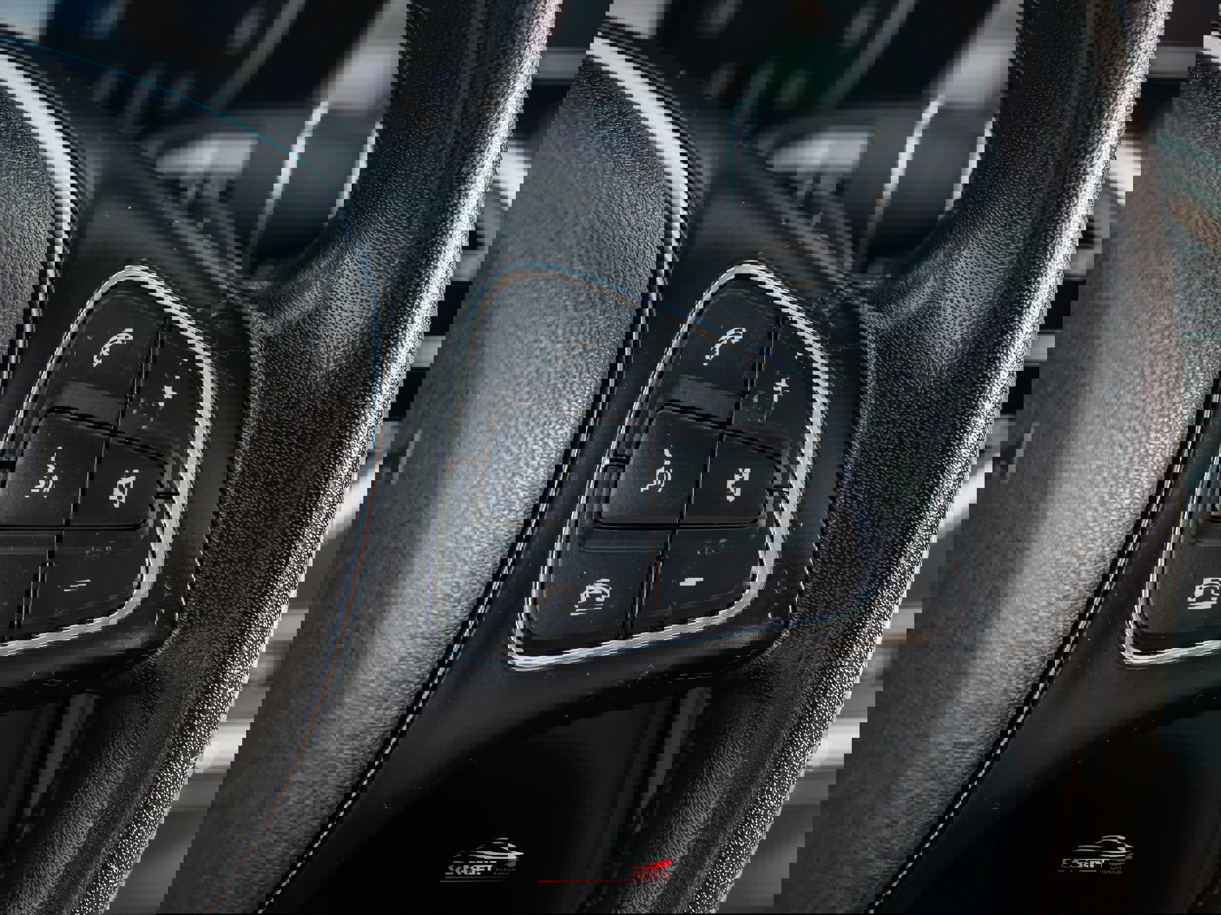 Used 2017 Mercedes-Benz GLC 300 4MATIC image 23