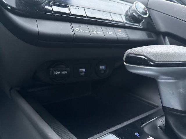 Used 2022 Hyundai Elantra SEL image 27