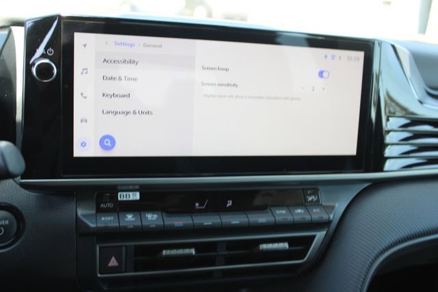Used 2026 Toyota Camry SE w/ Multimedia Upgrade Package FWD image 24