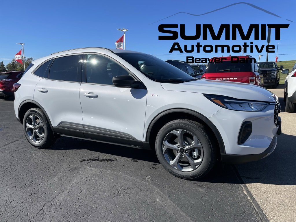 New 2026 Ford Escape ST-Line w/ Tech Pack #1