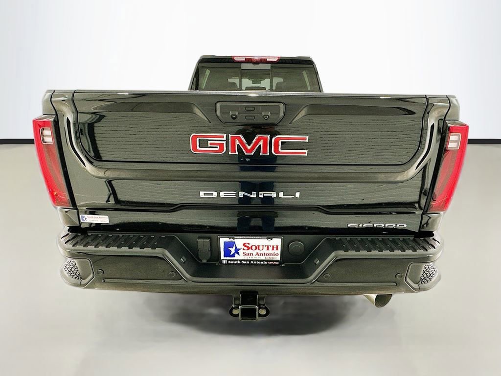 New 2026 GMC Sierra 2500 Denali w/ Denali Reserve Package image 6